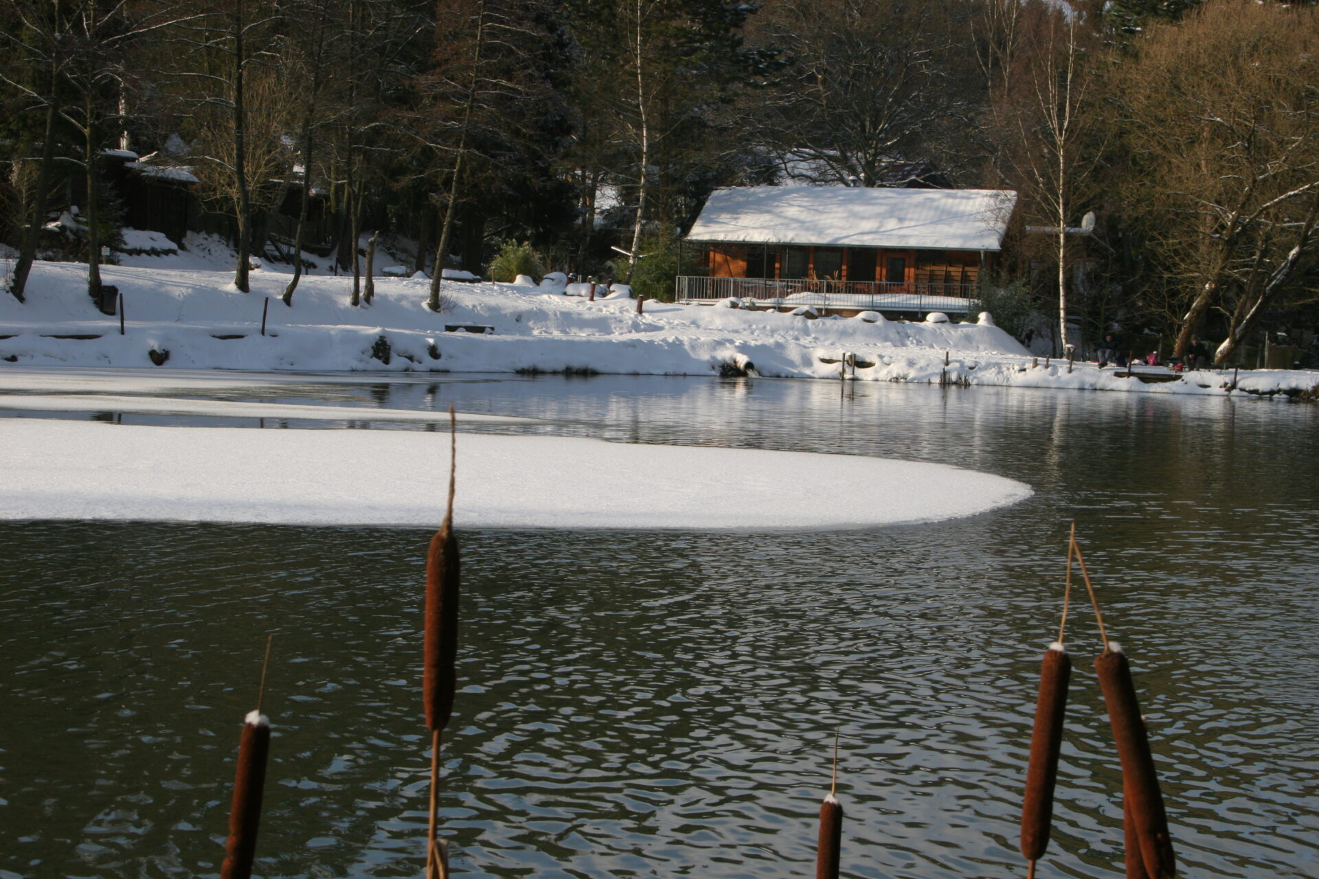 Idyllisch: Barweiler Mühle im Winter